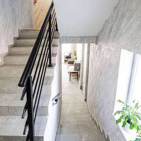 Mirage -subotica,bolmanska 31 מלון דירות 3*