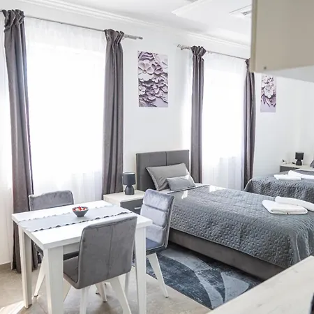 מלון דירות Mirage -subotica,bolmanska 31 סובוטיקה