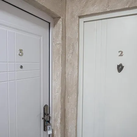 Mirage -subotica,bolmanska 31 Apart-hotel 3*