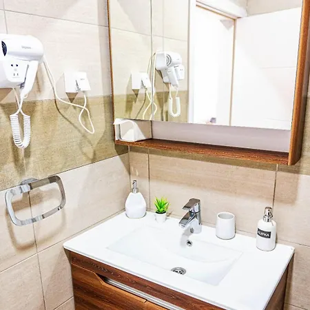 Apart-hotel Mirage -subotica,bolmanska 31 3*