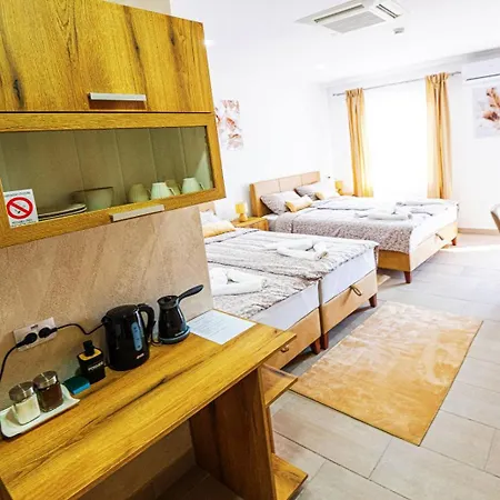 Mirage -subotica,bolmanska 31 Apart-hotel